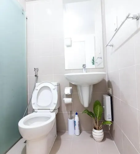 Apartamento Free Parking, Pool, Gym, Netflix, Wi-fi, Ps4! *