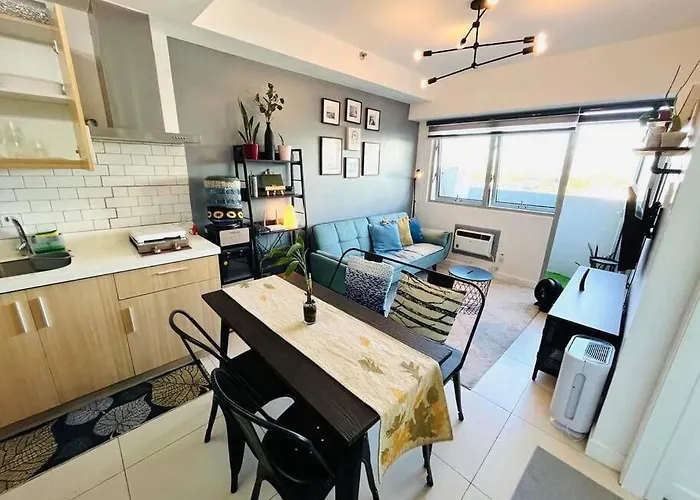 Apartamento Free Parking, Pool, Gym, Netflix, Wi-fi, Ps4! Manila